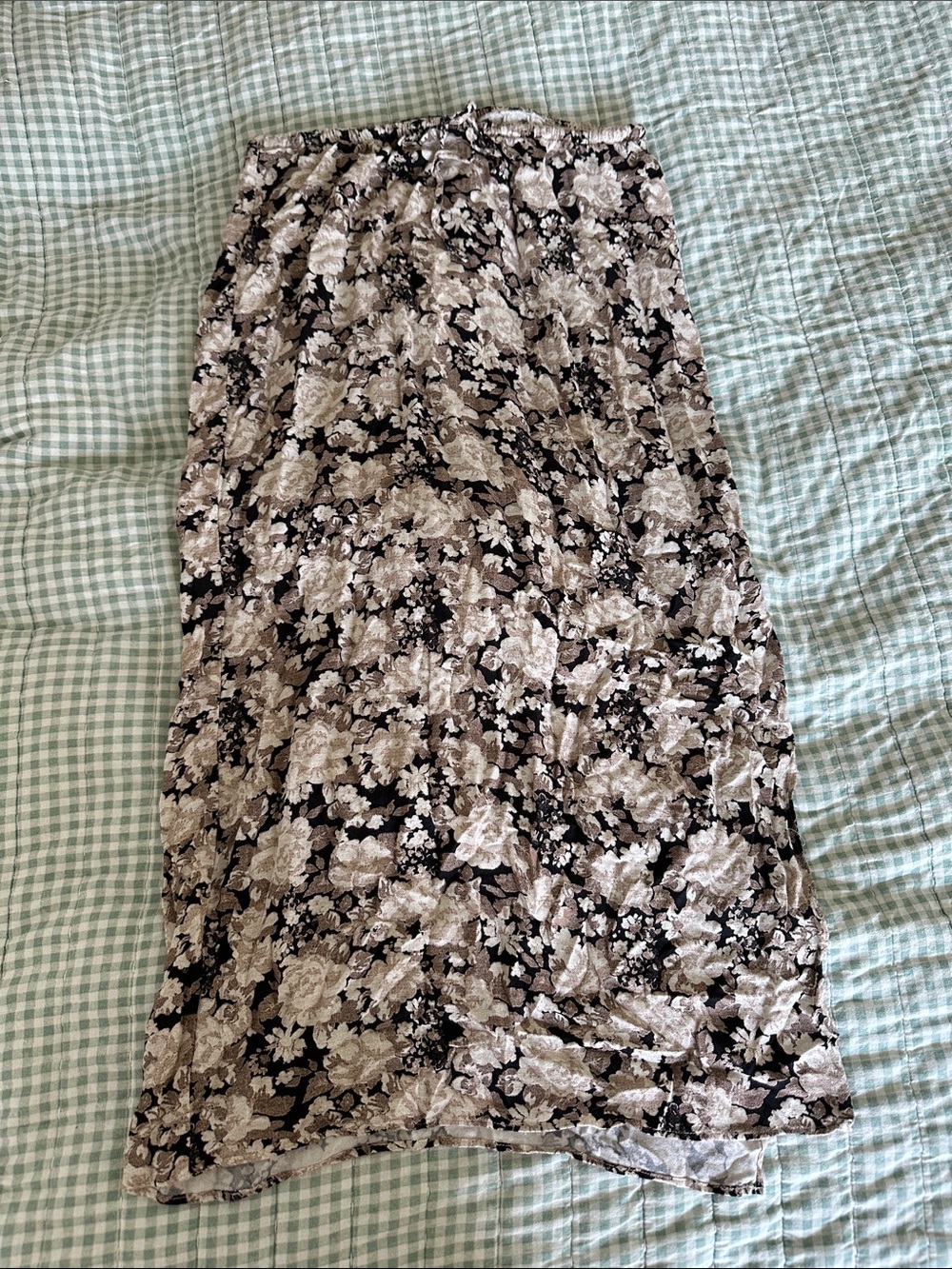 Floral Midi Skirt in Black and Cream